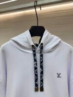 LOUIS VUITTON logo hooded sweatshirt - Image 5