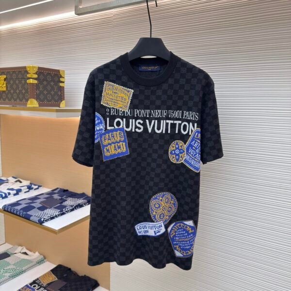 LOUIS VUITTON checkerboard knit short sleeved shirt