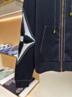 LOUIS VUITTON Clover Zipper Jacket - Image 6