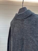 LOUIS VUITTON Inlaid Dark Pattern Zipper Woolen Sweater - Image 9