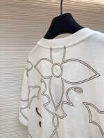 LOUIS VUITTON Line Embroidered T-shirt - Image 3