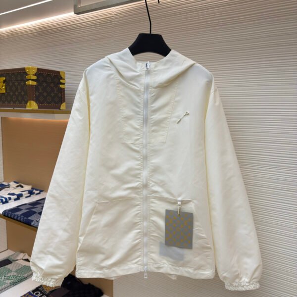 LOUIS VUITTON white double-sided windproof pin jacket jacket jacket