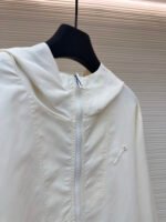 LOUIS VUITTON white double-sided windproof pin jacket jacket jacket - Image 10