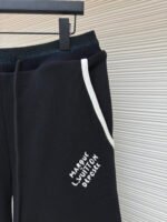 LOUIS VUITTON College Style Logo Embroidered Shorts - Image 7