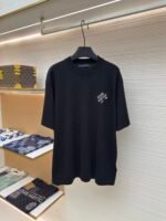 LOUIS VUITTON Embroidered Letter Pin Short Sleeve