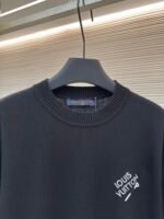 LOUIS VUITTON Embroidered Letter Pin Short Sleeve - Image 9