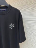 LOUIS VUITTON Embroidered Letter Pin Short Sleeve - Image 7