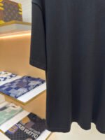 LOUIS VUITTON Embroidered Letter Pin Short Sleeve - Image 6