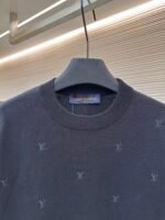 LOUIS VUITTON Full Embroidered Knitted Short Sleeve - Image 3