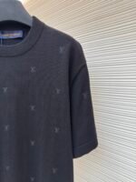 LOUIS VUITTON Full Embroidered Knitted Short Sleeve - Image 5