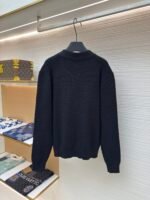 LOUIS VUITTON25SS Gold Silk Cardigan - Image 2
