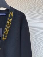 LOUIS VUITTON25SS Gold Silk Cardigan - Image 5