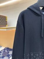 LOUIS VUITTON Gradient Oldflower Woolen Hoodie - Image 4