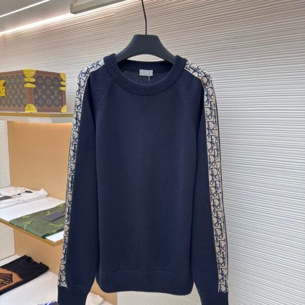 Dior sleeve woven jacquard sweater