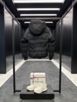 Moncler Grenoble Tolima down ski jacket - Image 4