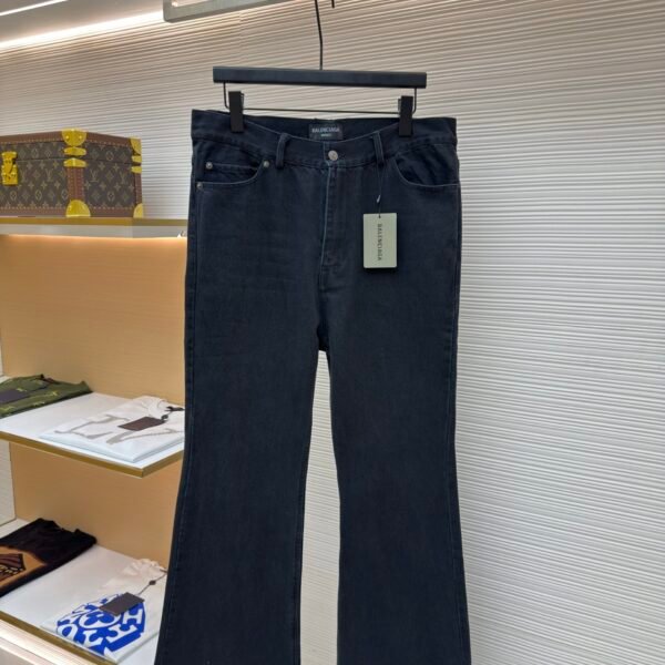 Balenciaga solid color loose flared jeans