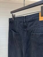 Balenciaga solid color loose flared jeans - Image 9