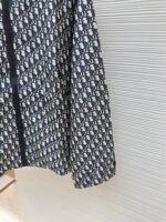 BURBERRY warhorse double-sided cashmere plaid hooded jacket - Image 7