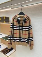BURBERRY warhorse double-sided cashmere plaid hooded jacket - Image 2