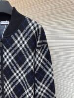 Burberry zip-up sweater - Image 5