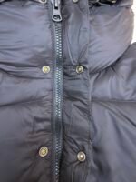 Burberry hooded down jacket with detachable sleeves - Image 18