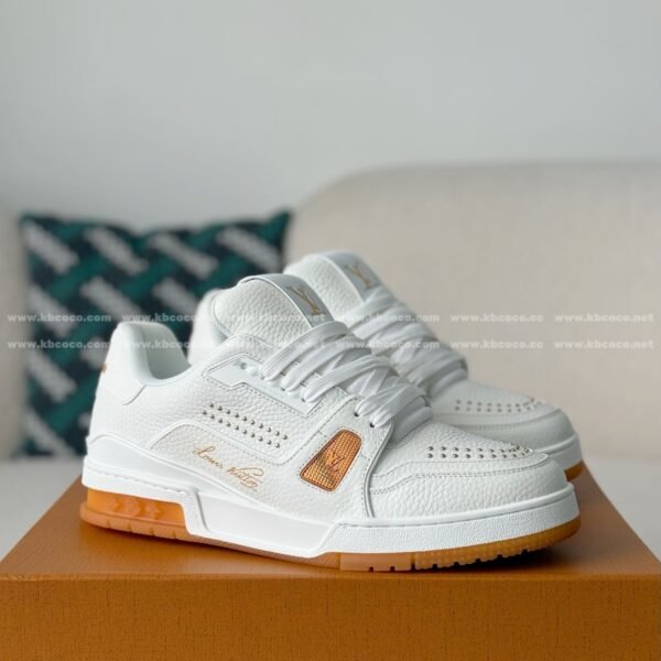 LOUIS VUITTON TRAINER SNEAKERS
