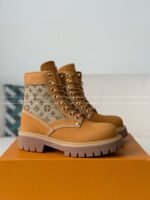 LOUIS VUITTON RANGER LEATHER ANKLE BOOTS
