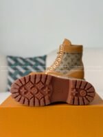 LOUIS VUITTON RANGER LEATHER ANKLE BOOTS - Image 9