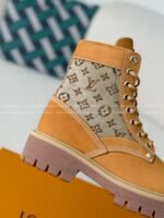 LOUIS VUITTON RANGER LEATHER ANKLE BOOTS - Image 7