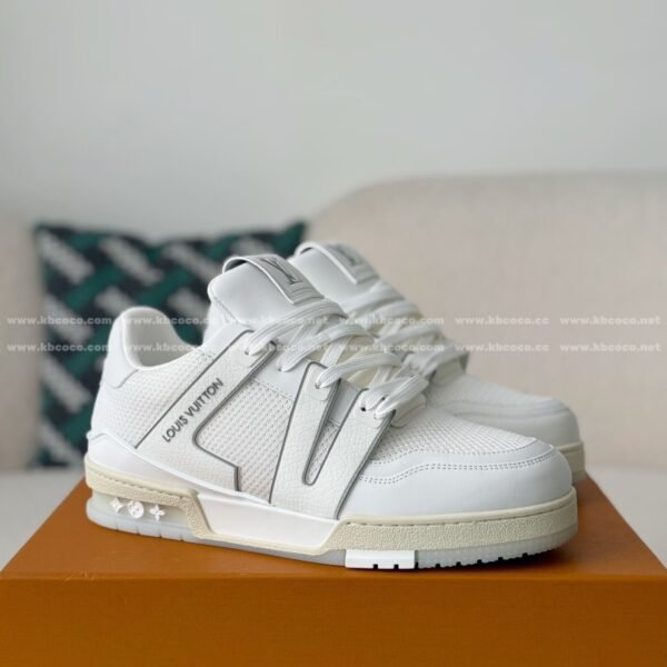 LOUIS VUITTON TRAINER SNEAKERS