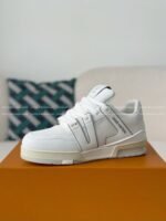 LOUIS VUITTON TRAINER SNEAKERS - Image 4