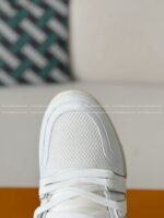 LOUIS VUITTON TRAINER SNEAKERS - Image 8