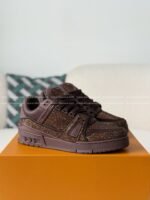 LOUIS VUITTON TRAINER SNEAKERS