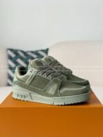 LOUIS VUITTON TRAINER SNEAKERS