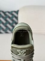 LOUIS VUITTON TRAINER SNEAKERS - Image 8