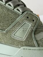 LOUIS VUITTON TRAINER SNEAKERS - Image 5