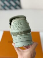LOUIS VUITTON TRAINER SNEAKERS - Image 4
