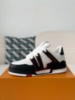 LOUIS VUITTON TRAINER SNEAKERS - Image 12