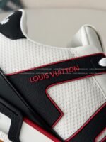 LOUIS VUITTON TRAINER SNEAKERS - Image 5
