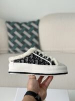 Dior Walk'n Thick-Soled Toe-Covered Slippers - Image 12