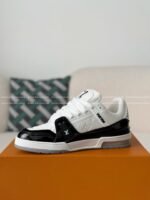 LOUIS VUITTON TRAINER SNEAKERS - Image 4
