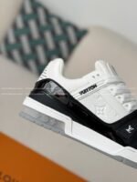 LOUIS VUITTON TRAINER SNEAKERS - Image 10