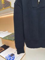 Louis Vuitton Pearl Aviator Brooch Lapel Sweater - Image 17