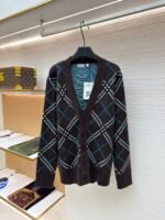 Burberry V-neck wool knit cardigan