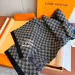 LV Louis Vuitton new checkerboard scarf / Specification size: 30*180cm - Image 4