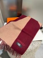 Hermès double-faced cashmere shawl / Specification size: 32*210cm - Image 8