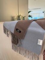 Hermès double-faced cashmere shawl / Specification size: 32*210cm - Image 6