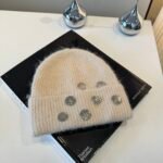 Chanel new wool hat, 100% wool