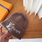 Louis Vuitton 2025 Autumn/Winter New Wool Hat - Image 9