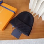 Louis Vuitton 2025 Autumn/Winter New Wool Hat - Image 6